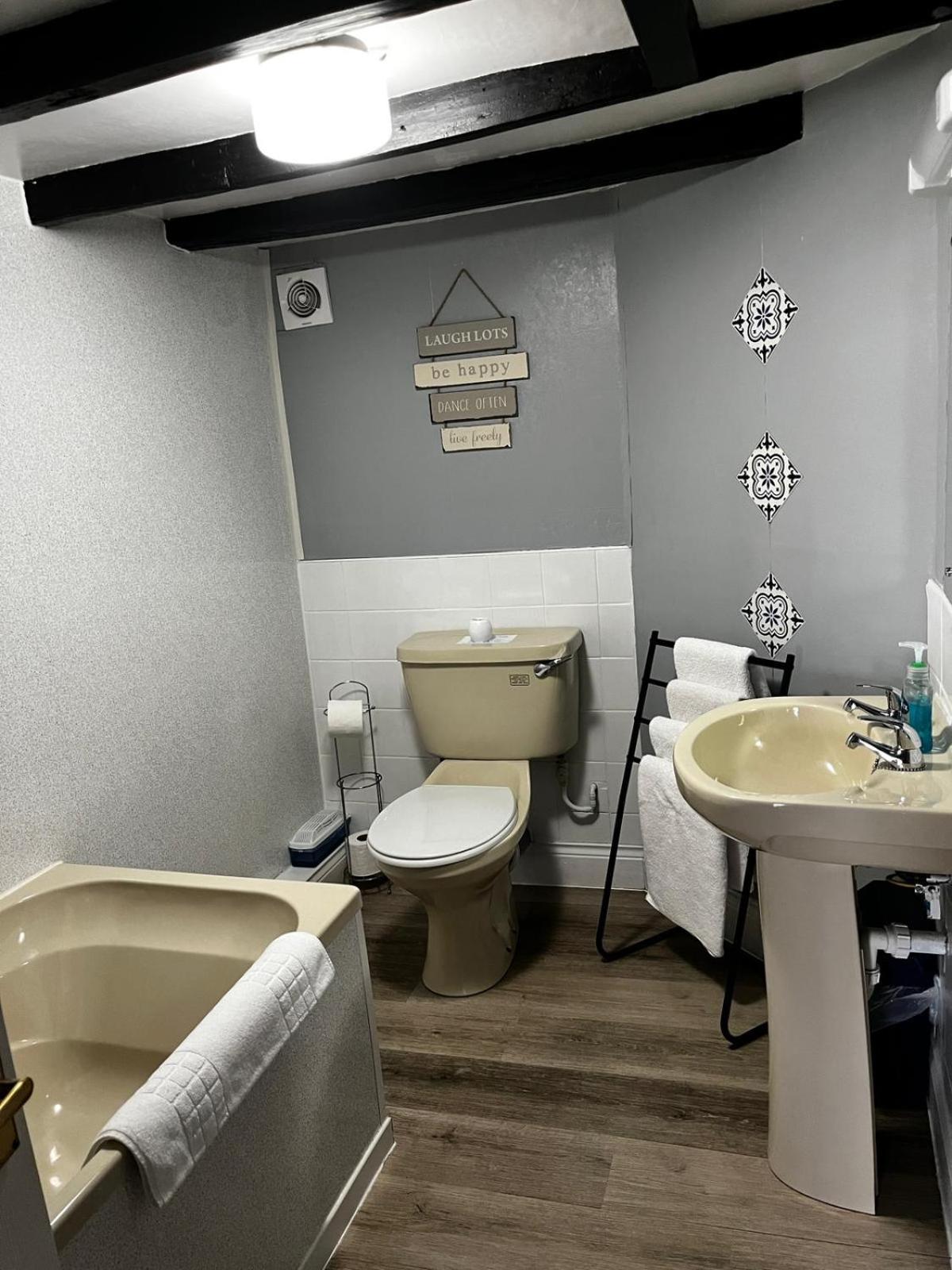 Black Bull Hotel 里斯 外观 照片